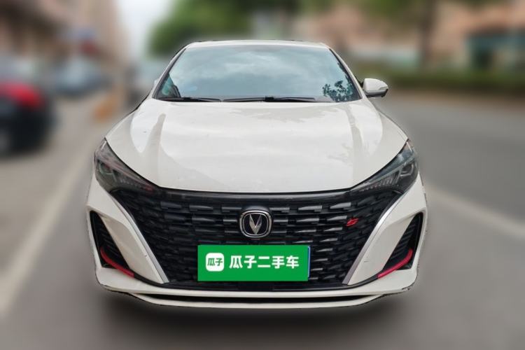Used CHANGAN Eado 2023 Changan Edition PLUS Blue Whale NE 1.4T GDI DCT Prestige Version Front