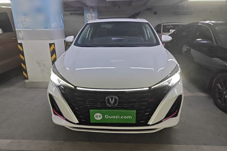 Used CHANGAN Eado 2023 Changan Edition PLUS Blue Whale NE 1.4T GDI DCT Prestige Version Front