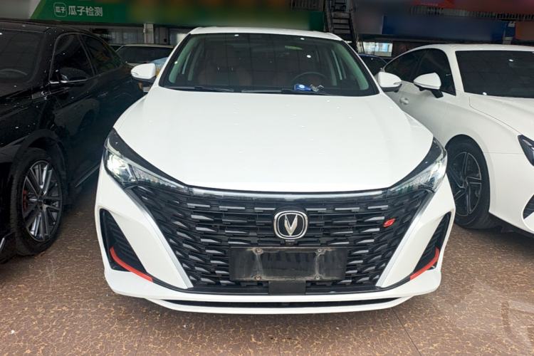 Used CHANGAN Eado 2023 Changan Edition PLUS Blue Whale NE 1.4T GDI DCT Prestige Version Front