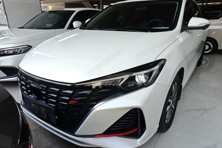 Used CHANGAN Eado 2023 Changan Edition PLUS Blue Whale NE 1.4T GDI DCT Prestige Version Front