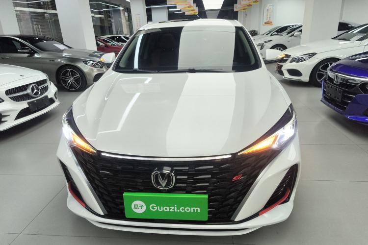 Used CHANGAN Eado 2023 Changan Edition PLUS Blue Whale NE 1.4T GDI DCT Prestige Version Front