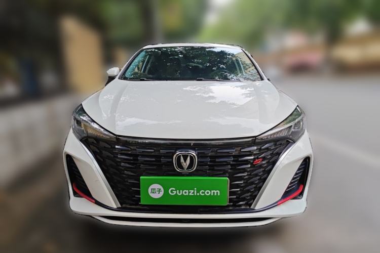 Used CHANGAN Eado 2023 Changan Edition PLUS Blue Whale NE 1.4T GDI DCT Prestige Version Front