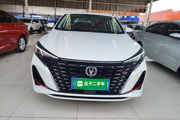 Used CHANGAN Eado 2023 Changan Edition PLUS Blue Whale NE 1.4T GDI DCT Prestige Version Front