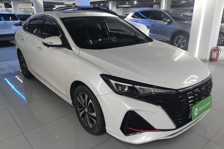 Used CHANGAN Eado 2023 Changan Edition PLUS Blue Whale NE 1.4T GDI DCT Prestige Version Front Right 45 Deg
