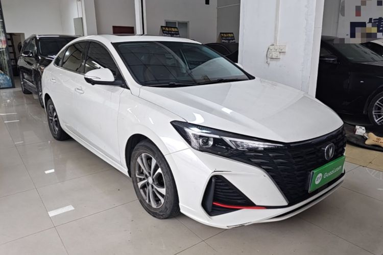 Used CHANGAN Eado 2023 Changan Edition PLUS Blue Whale NE 1.4T GDI DCT Prestige Version Front Right 45 Deg