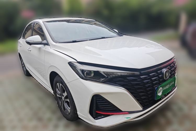 Used CHANGAN Eado 2023 Changan Edition PLUS Blue Whale NE 1.4T GDI DCT Prestige Version Front Right 45 Deg