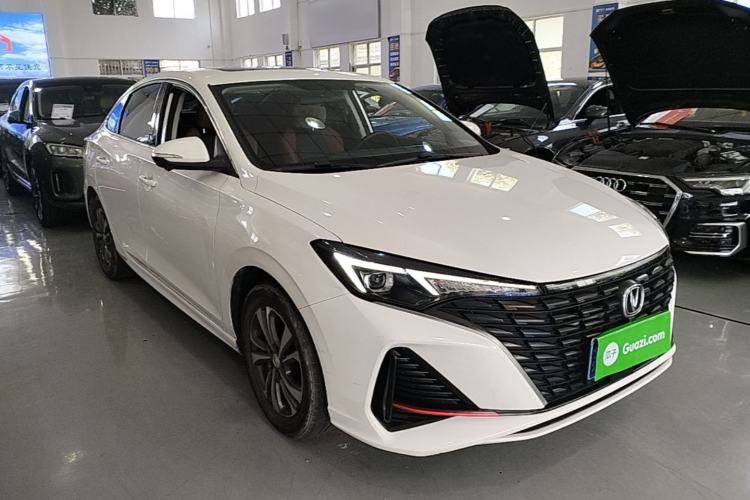 Used CHANGAN Eado 2023 Changan Edition PLUS Blue Whale NE 1.4T GDI DCT Prestige Version Front Right 45 Deg
