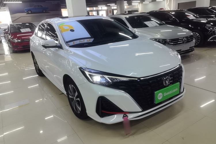 Used CHANGAN Eado 2023 Changan Edition PLUS Blue Whale NE 1.4T GDI DCT Prestige Version Front Right 45 Deg