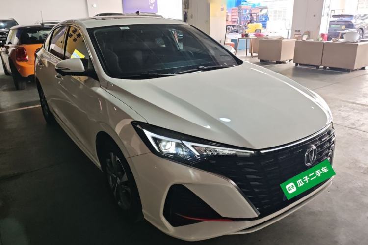 Used CHANGAN Eado 2023 Changan Edition PLUS Blue Whale NE 1.4T GDI DCT Prestige Version Front Right 45 Deg