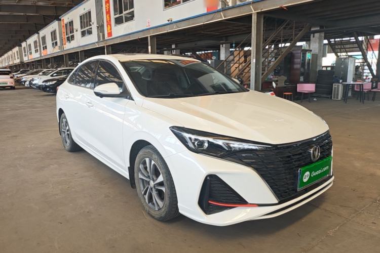 Used CHANGAN Eado 2023 Changan Edition PLUS Blue Whale NE 1.4T GDI DCT Prestige Version Front Right 45 Deg