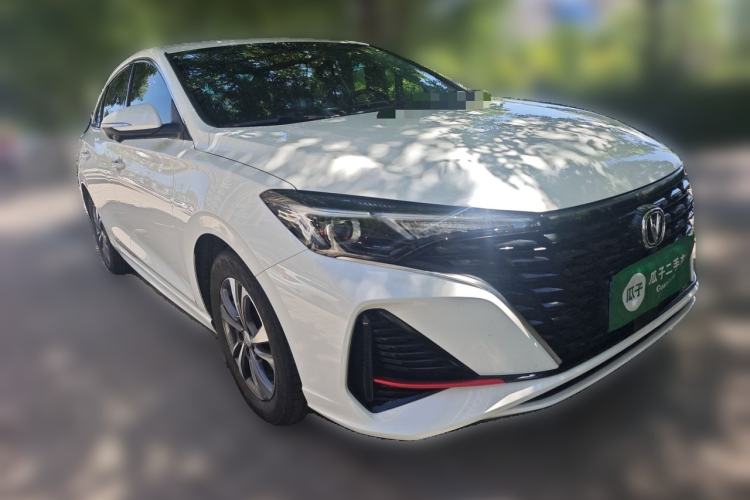 Used CHANGAN Eado 2023 Changan Edition PLUS Blue Whale NE 1.4T GDI DCT Prestige Version Front Right 45 Deg