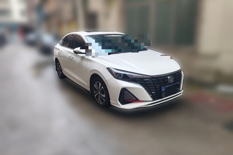 Used CHANGAN Eado 2023 Changan Edition PLUS Blue Whale NE 1.4T GDI DCT Prestige Version Front Right 45 Deg