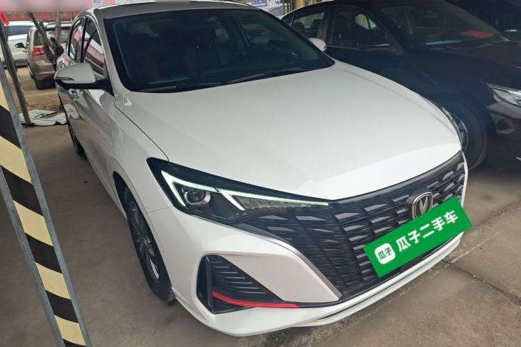 Used CHANGAN Eado 2023 Changan Edition PLUS Blue Whale NE 1.4T GDI DCT Prestige Version Front Right 45 Deg