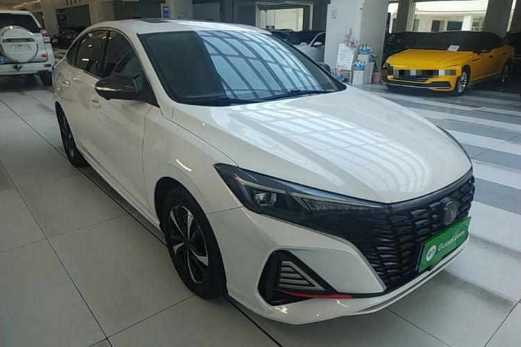 Used CHANGAN Eado 2023 Changan Edition PLUS Blue Whale NE 1.4T GDI DCT Prestige Version Front Right 45 Deg