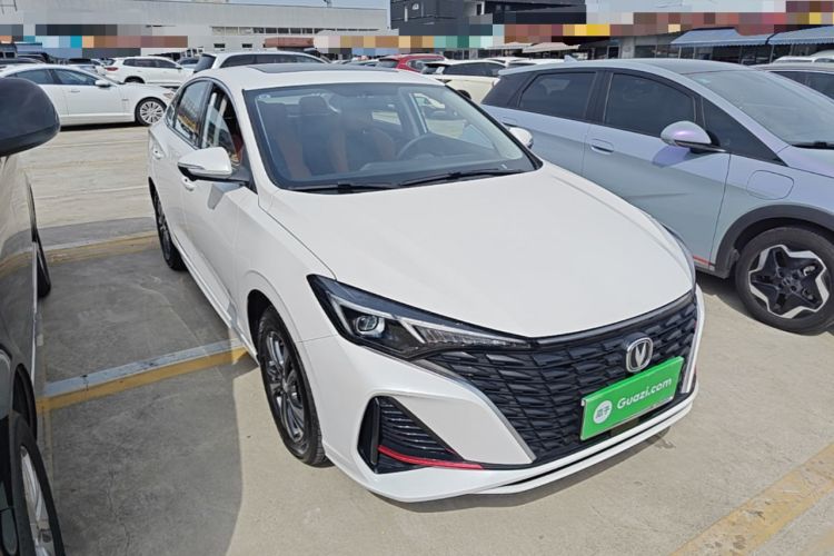 Used CHANGAN Eado 2023 Changan Edition PLUS Blue Whale NE 1.4T GDI DCT Prestige Version Front Right 45 Deg