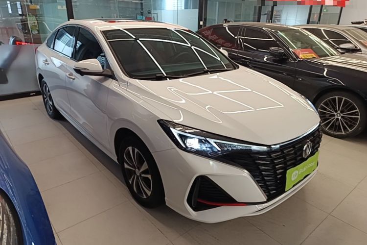 Used CHANGAN Eado 2023 Changan Edition PLUS Blue Whale NE 1.4T GDI DCT Prestige Version Front Right 45 Deg