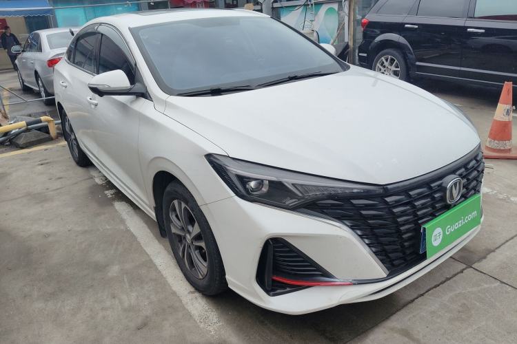 Used CHANGAN Eado 2023 Changan Edition PLUS Blue Whale NE 1.4T GDI DCT Prestige Version Front Right 45 Deg