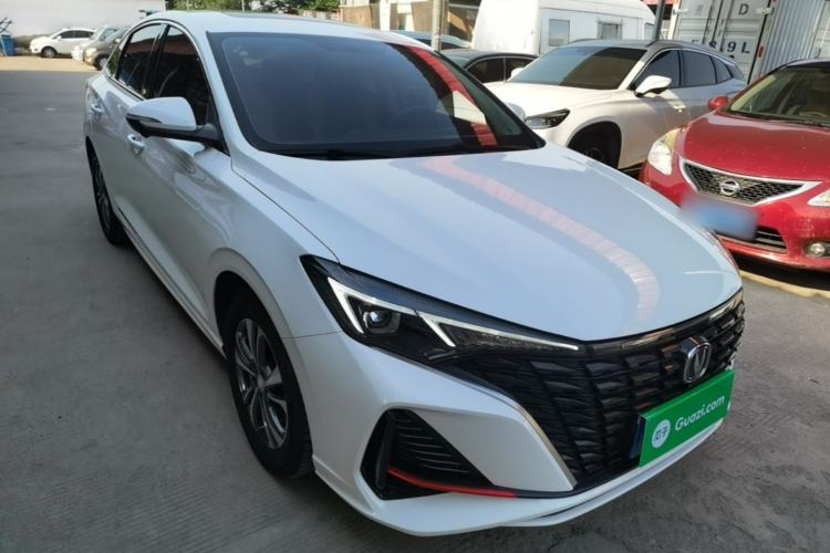 Used CHANGAN Eado 2023 Changan Edition PLUS Blue Whale NE 1.4T GDI DCT Prestige Version Front Right 45 Deg