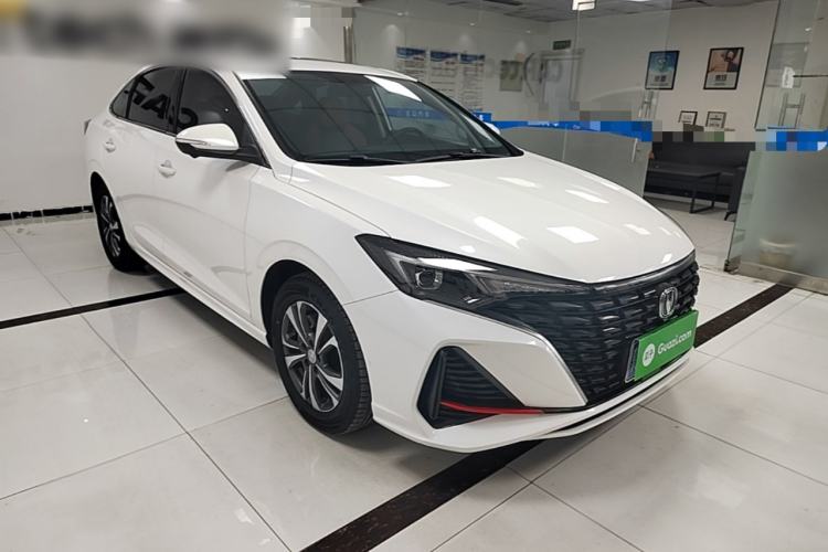 Used CHANGAN Eado 2023 Changan Edition PLUS Blue Whale NE 1.4T GDI DCT Prestige Version Front Right 45 Deg