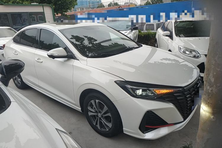 Used CHANGAN Eado 2023 Changan Edition PLUS Blue Whale NE 1.4T GDI DCT Prestige Version Front Right 45 Deg