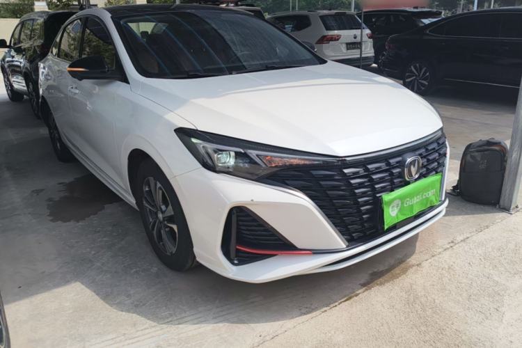 Used CHANGAN Eado 2023 Changan Edition PLUS Blue Whale NE 1.4T GDI DCT Prestige Version Front Right 45 Deg
