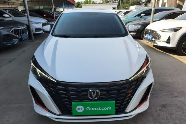 Used CHANGAN Eado 2023 Changan Edition PLUS Blue Whale NE 1.4T GDI DCT Prestige Version Front