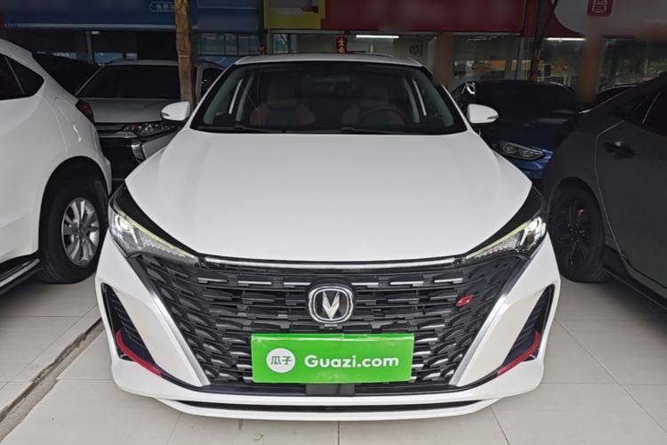 Used CHANGAN Eado 2023 Changan Edition PLUS Blue Whale NE 1.4T GDI DCT Prestige Version Front