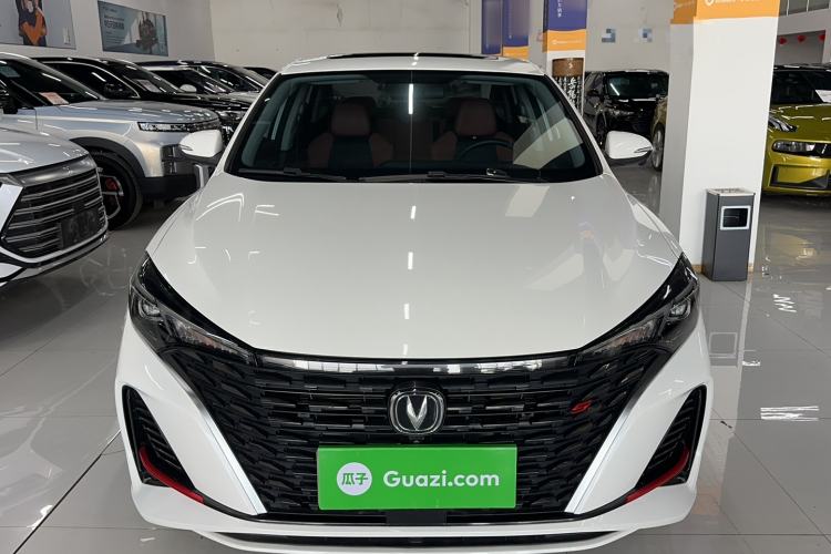 Used CHANGAN Eado 2023 Changan Edition PLUS Blue Whale NE 1.4T GDI DCT Prestige Version Front