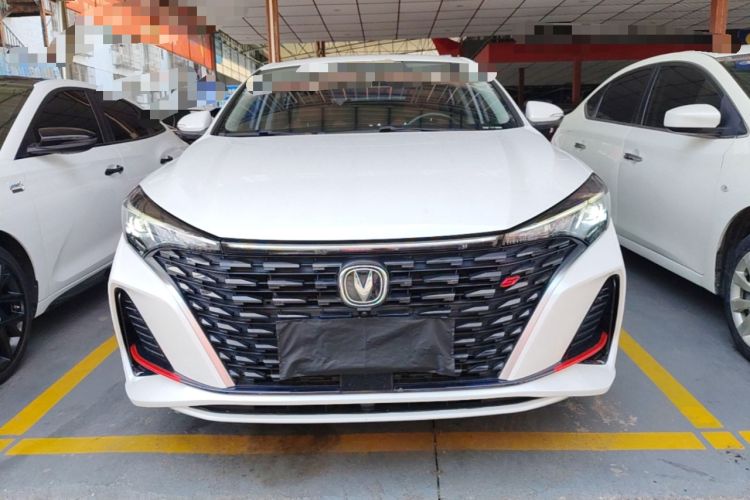 Used CHANGAN Eado 2023 Changan Edition PLUS Blue Whale NE 1.4T GDI DCT Prestige Version Front