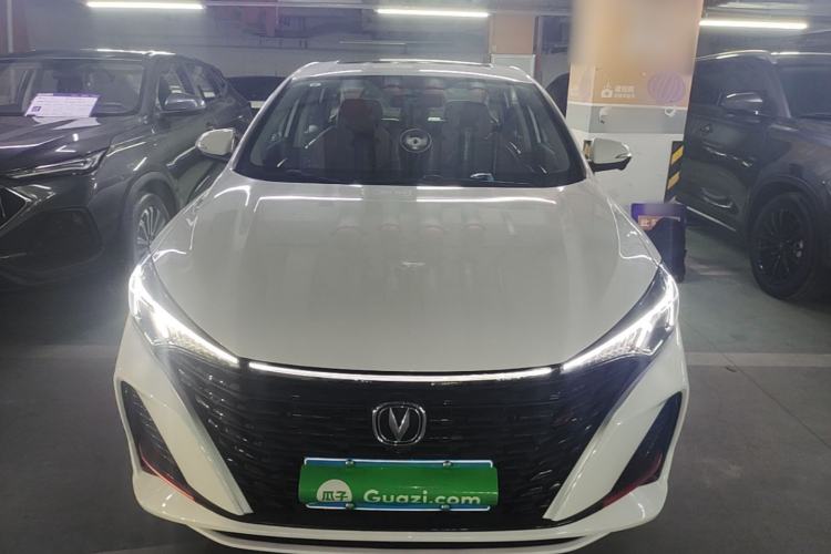 Used CHANGAN Eado 2023 Changan Edition PLUS Blue Whale NE 1.4T GDI DCT Prestige Version Front