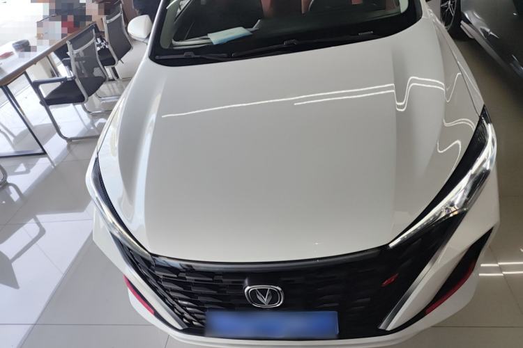 Used CHANGAN Eado 2023 Changan Edition PLUS Blue Whale NE 1.4T GDI DCT Prestige Version Front