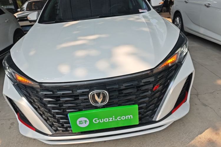 Used CHANGAN Eado 2023 Changan Edition PLUS Blue Whale NE 1.4T GDI DCT Prestige Version Front