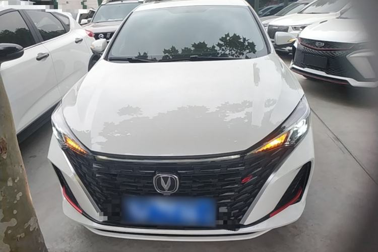 Used CHANGAN Eado 2023 Changan Edition PLUS Blue Whale NE 1.4T GDI DCT Prestige Version Front