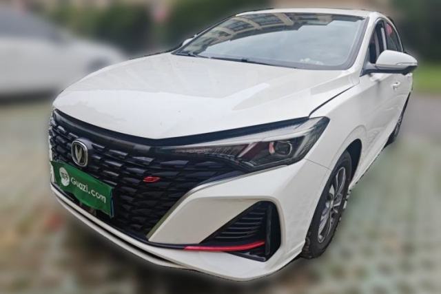 Ojetý CHANGAN Eado 2023 Changan Edition PLUS Blue Whale NE 1.4T GDI DCT Prestige Version