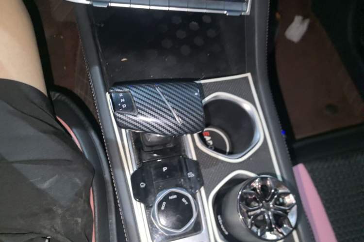 Used CHANGAN Eado 2023 Changan Edition PLUS Blue Whale NE 1.4T GDI DCT Prestige Version Gear Lever