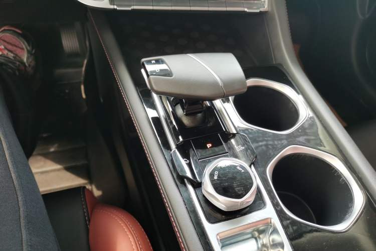 Used CHANGAN Eado 2023 Changan Edition PLUS Blue Whale NE 1.4T GDI DCT Prestige Version Gear Lever