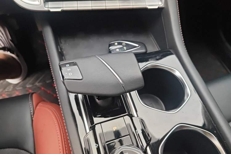 Used CHANGAN Eado 2023 Changan Edition PLUS Blue Whale NE 1.4T GDI DCT Prestige Version Gear Lever