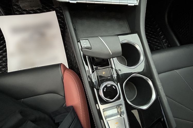 Used CHANGAN Eado 2023 Changan Edition PLUS Blue Whale NE 1.4T GDI DCT Prestige Version Gear Lever