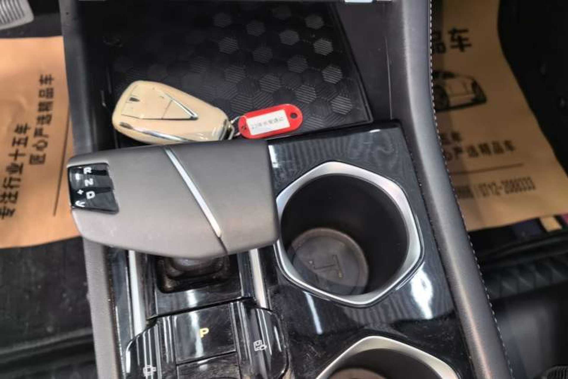 Used CHANGAN Eado 2023 Changan Edition PLUS Blue Whale NE 1.4T GDI DCT Prestige Version Gear Lever