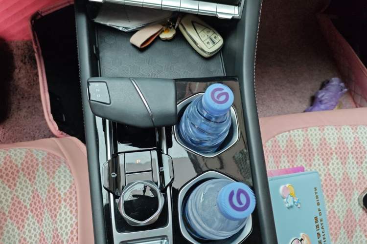 Used CHANGAN Eado 2023 Changan Edition PLUS Blue Whale NE 1.4T GDI DCT Prestige Version Gear Lever