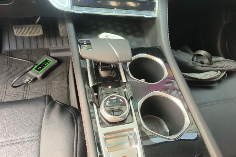 Used CHANGAN Eado 2023 Changan Edition PLUS Blue Whale NE 1.4T GDI DCT Prestige Version Gear Lever