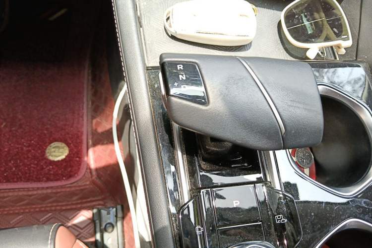 Used CHANGAN Eado 2023 Changan Edition PLUS Blue Whale NE 1.4T GDI DCT Prestige Version Gear Lever
