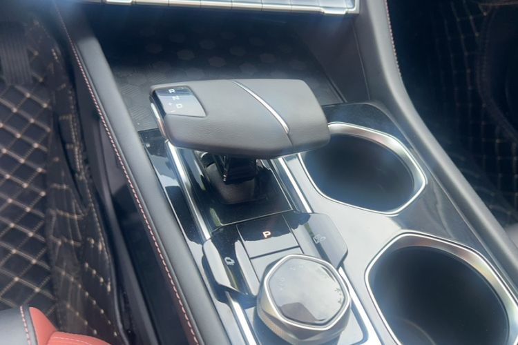 Used CHANGAN Eado 2023 Changan Edition PLUS Blue Whale NE 1.4T GDI DCT Prestige Version Gear Lever