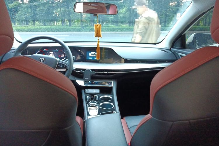 Used CHANGAN Eado 2023 Changan Edition PLUS Blue Whale NE 1.4T GDI DCT Prestige Version Headliner