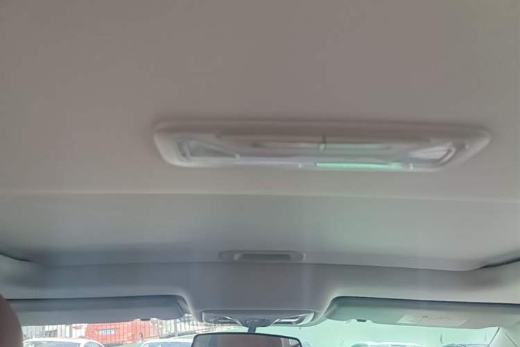 Used CHANGAN Eado 2023 Changan Edition PLUS Blue Whale NE 1.4T GDI DCT Prestige Version Headliner