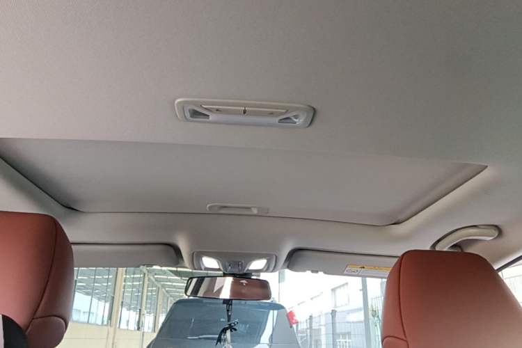 Used CHANGAN Eado 2023 Changan Edition PLUS Blue Whale NE 1.4T GDI DCT Prestige Version Headliner