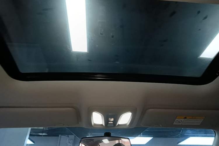 Used CHANGAN Eado 2023 Changan Edition PLUS Blue Whale NE 1.4T GDI DCT Prestige Version Headliner