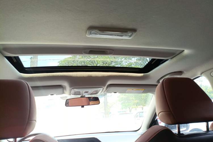 Used CHANGAN Eado 2023 Changan Edition PLUS Blue Whale NE 1.4T GDI DCT Prestige Version Headliner