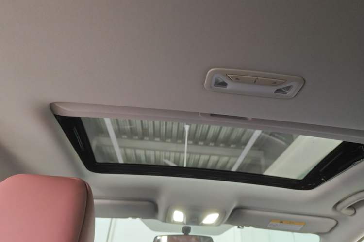 Used CHANGAN Eado 2023 Changan Edition PLUS Blue Whale NE 1.4T GDI DCT Prestige Version Headliner