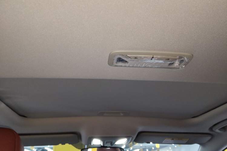 Used CHANGAN Eado 2023 Changan Edition PLUS Blue Whale NE 1.4T GDI DCT Prestige Version Headliner